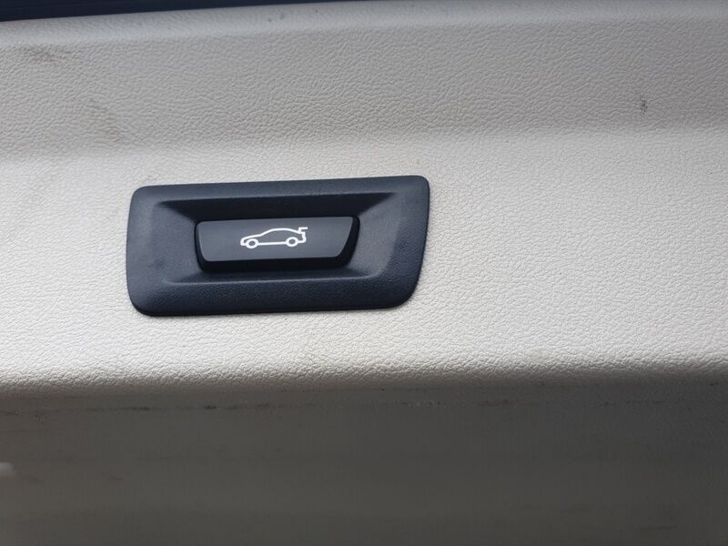 More views of BMW X3