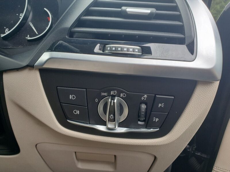 More views of BMW X3