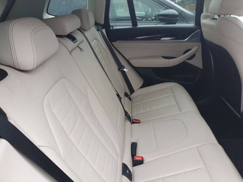 More views of BMW X3