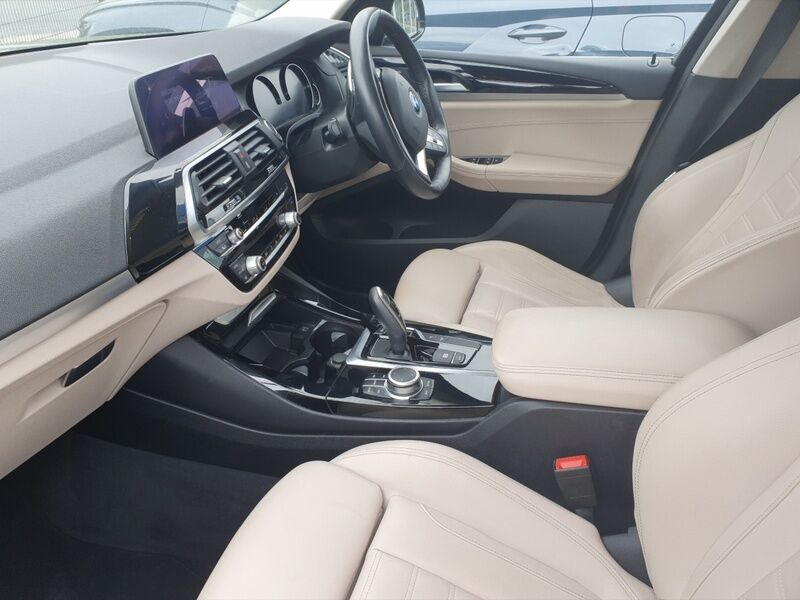 More views of BMW X3