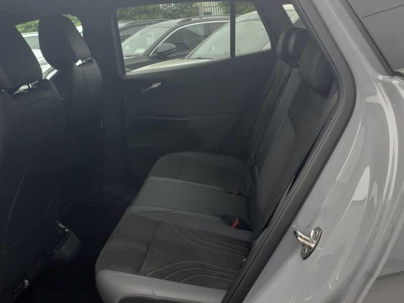 More views of Volkswagen ID.4