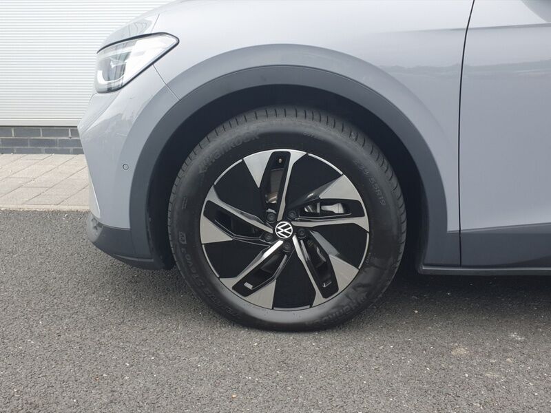 More views of Volkswagen ID.4