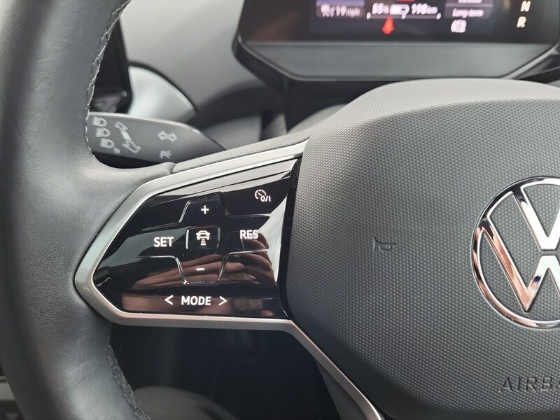 More views of Volkswagen ID.5