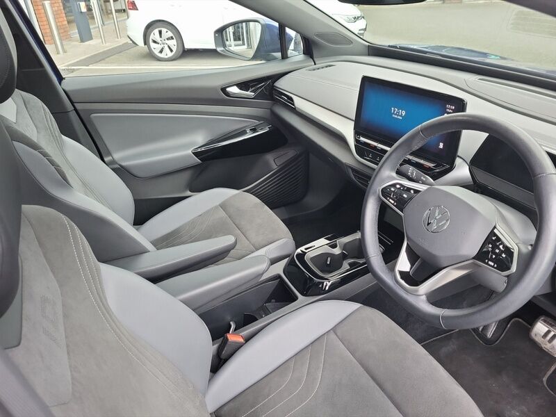 More views of Volkswagen ID.5