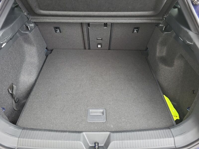 More views of Volkswagen ID.5
