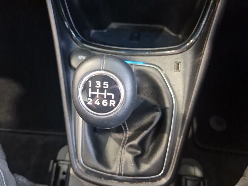 More views of Ford Puma