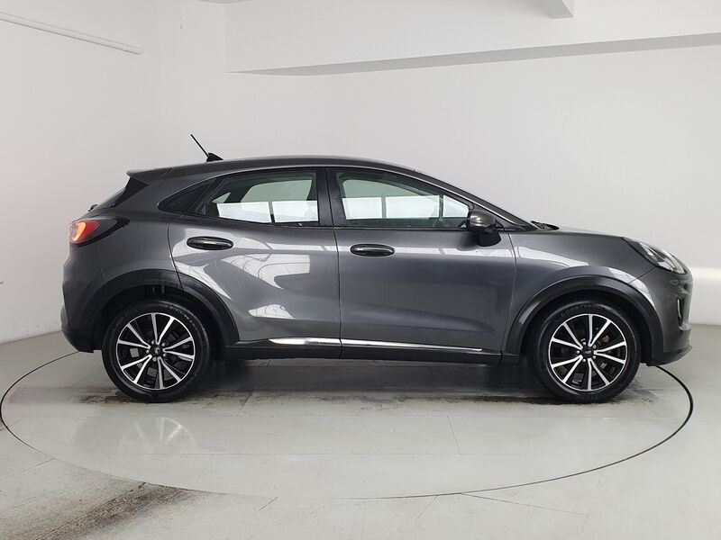 More views of Ford Puma
