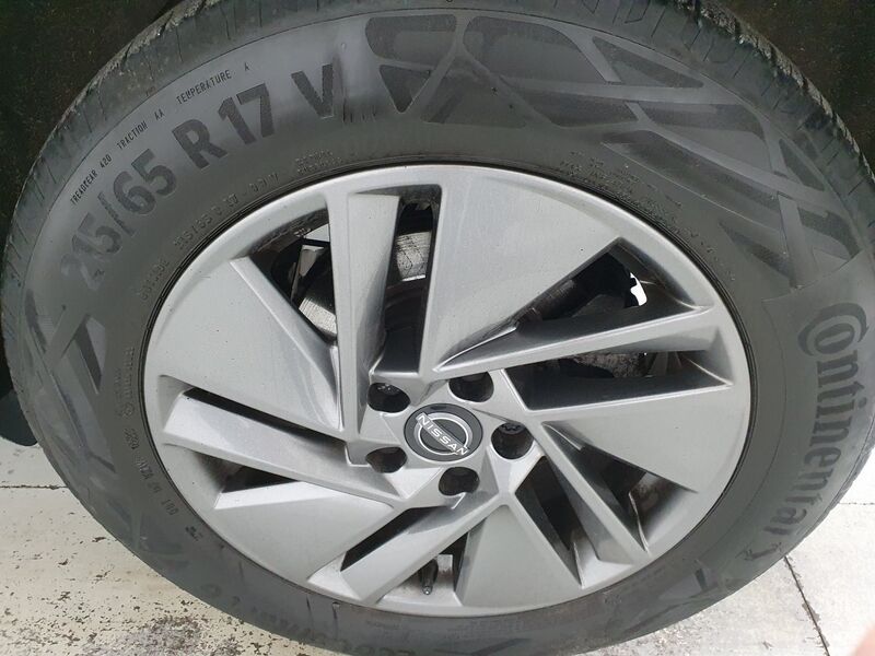 More views of Nissan Qashqai