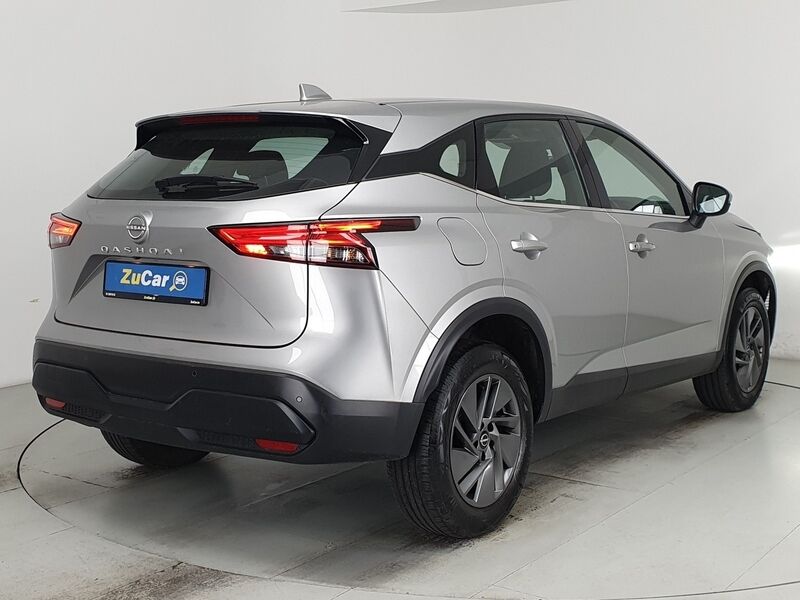 More views of Nissan Qashqai