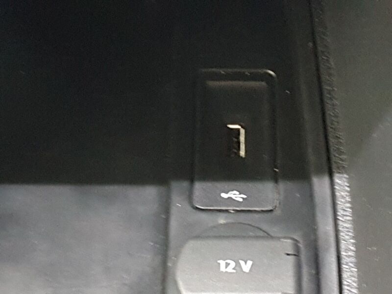 More views of Volkswagen Caddy