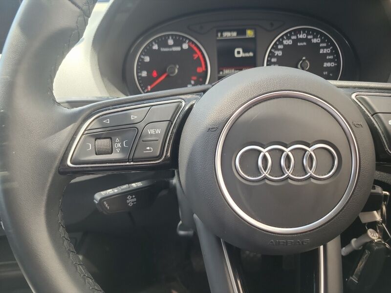 More views of Audi Q2