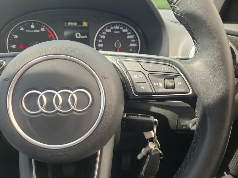 More views of Audi Q2