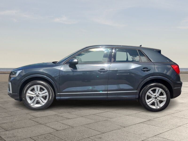 More views of Audi Q2