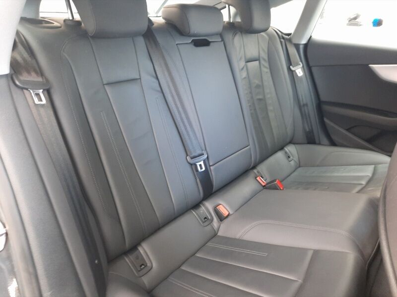 More views of Audi A5