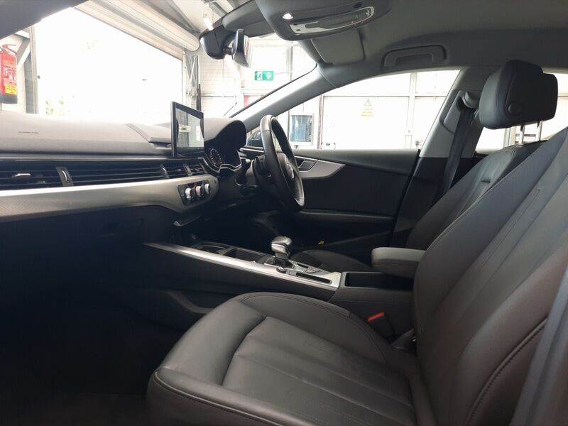More views of Audi A5