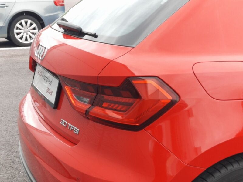 More views of Audi A1