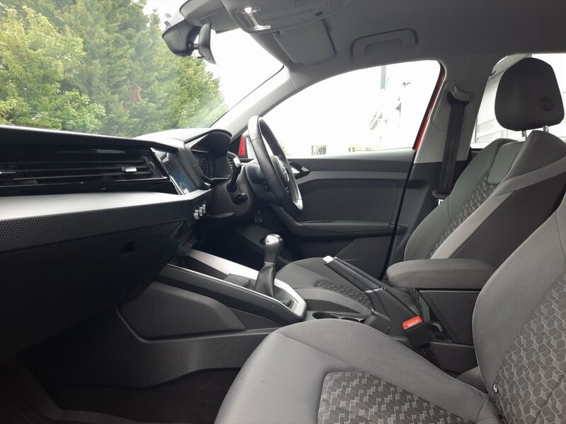 More views of Audi A1