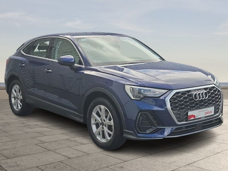 More views of Audi Q3