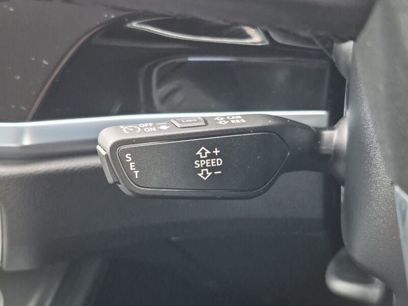 More views of Audi Q3
