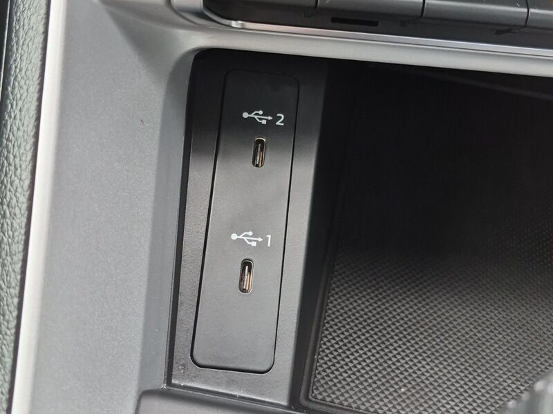 More views of Audi Q3