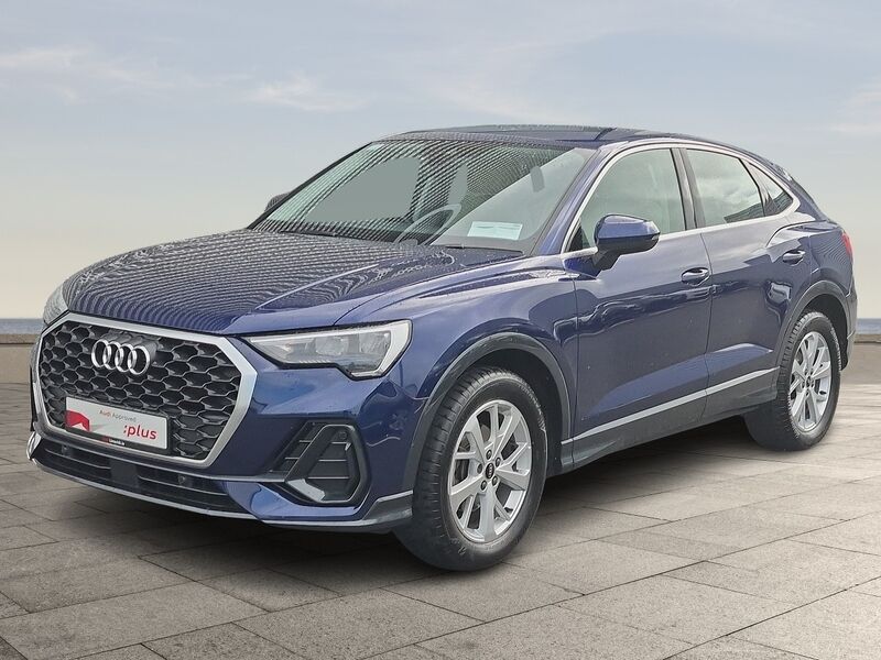 More views of Audi Q3