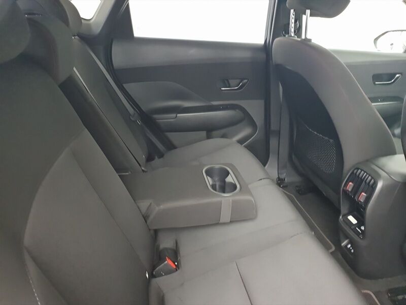 More views of Hyundai KONA