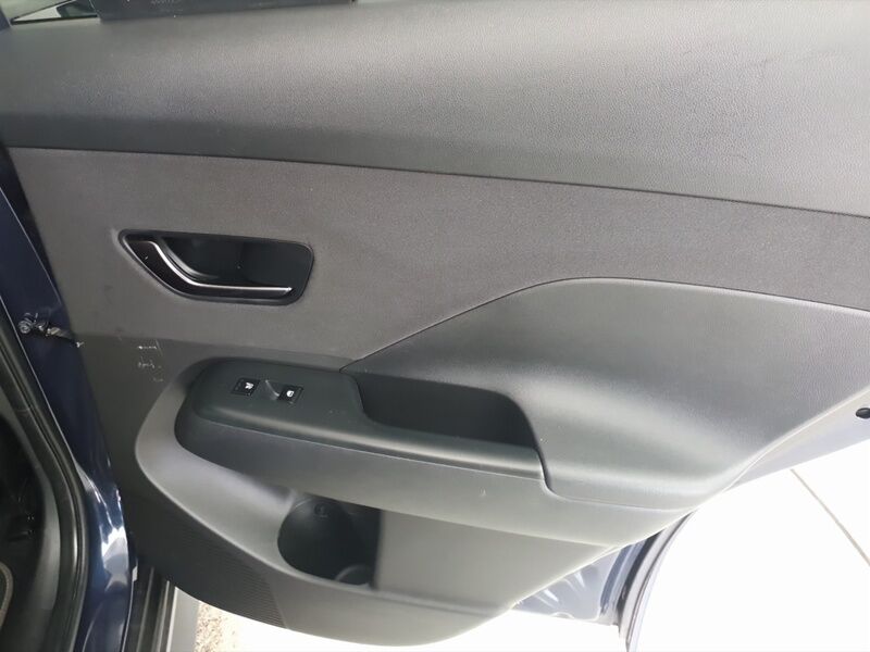 More views of Hyundai KONA