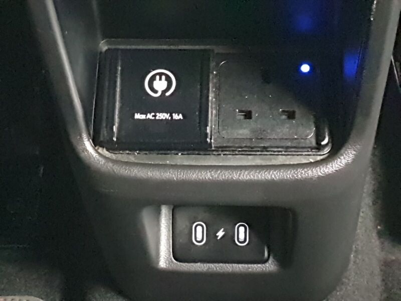 More views of Hyundai KONA