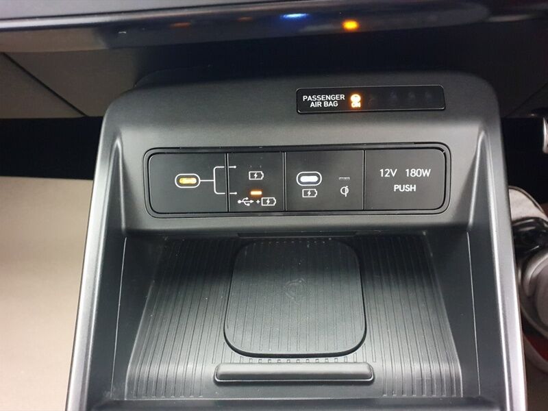 More views of Hyundai KONA