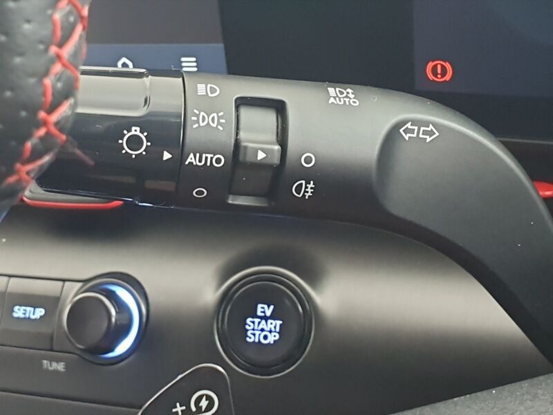 More views of Hyundai KONA