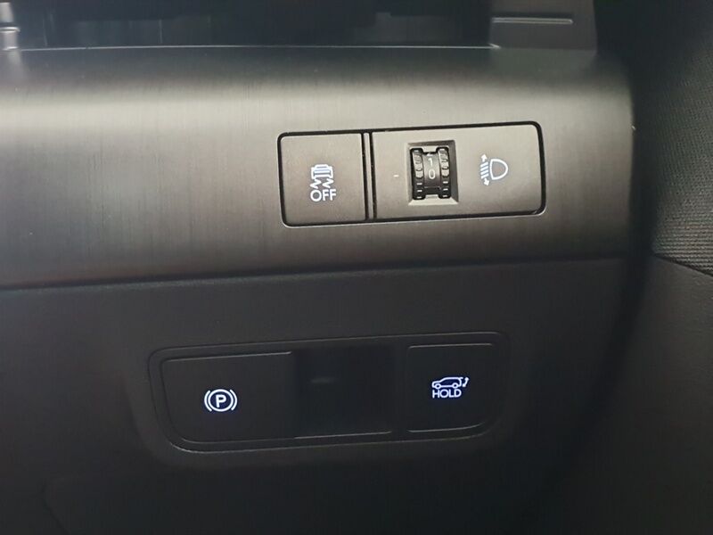 More views of Hyundai KONA