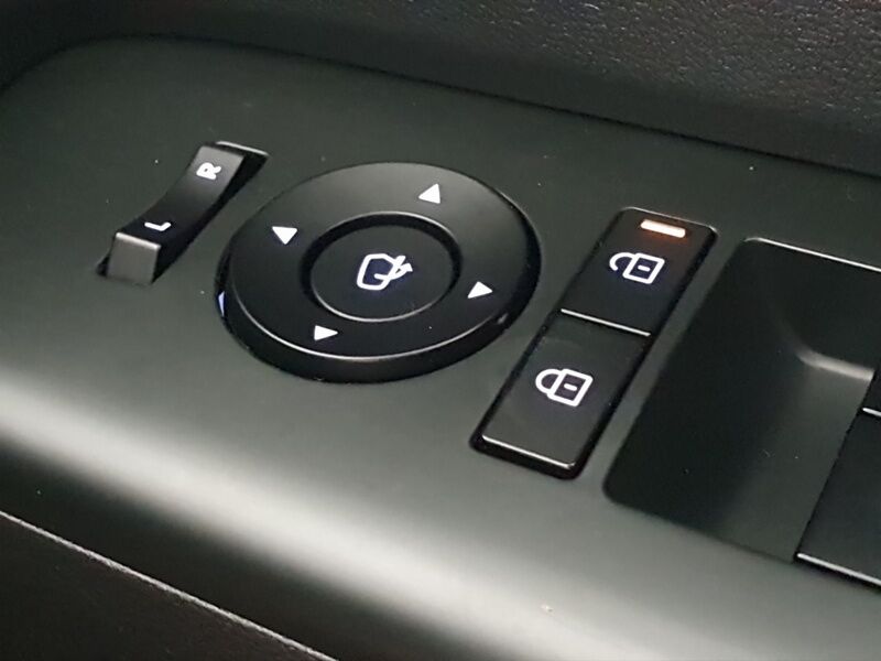More views of Hyundai KONA