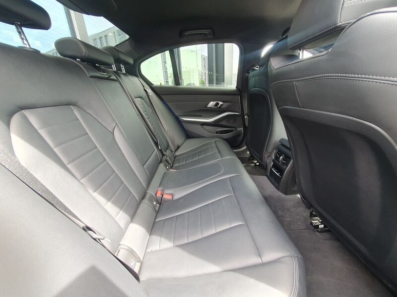 More views of BMW 3-Series