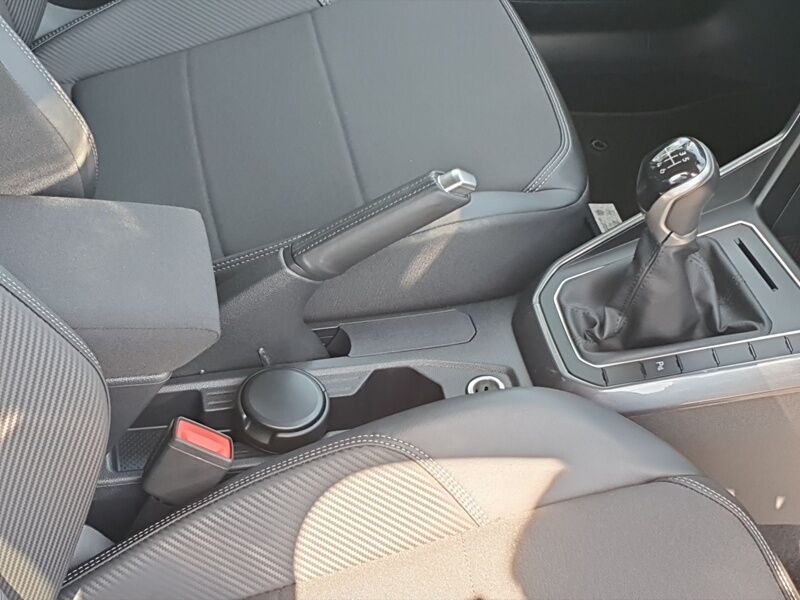 More views of Volkswagen Taigo