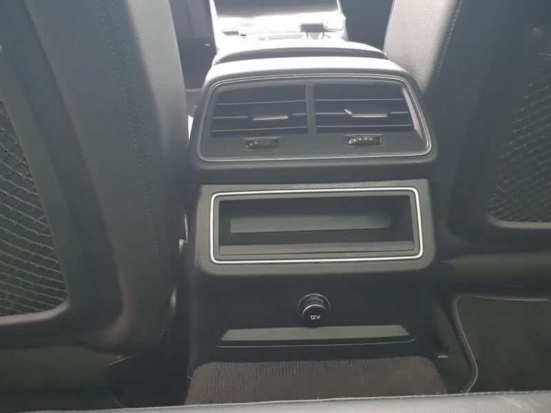 More views of Audi A6
