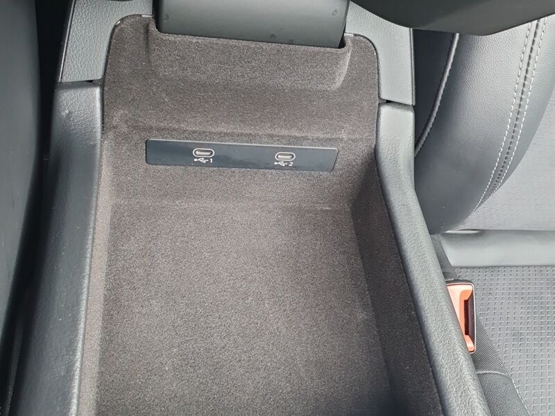 More views of Audi A6