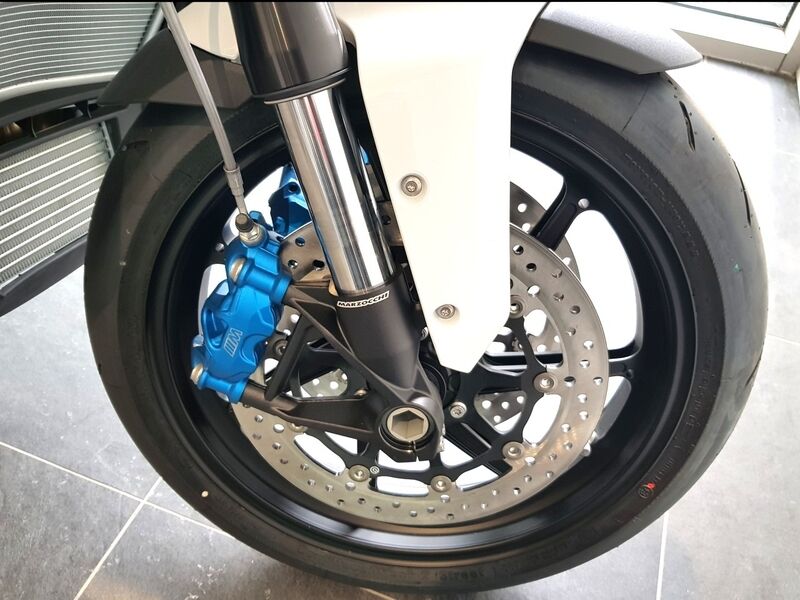 More views of BMW M 1000 XR