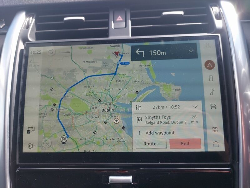 More views of Land Rover Discovery