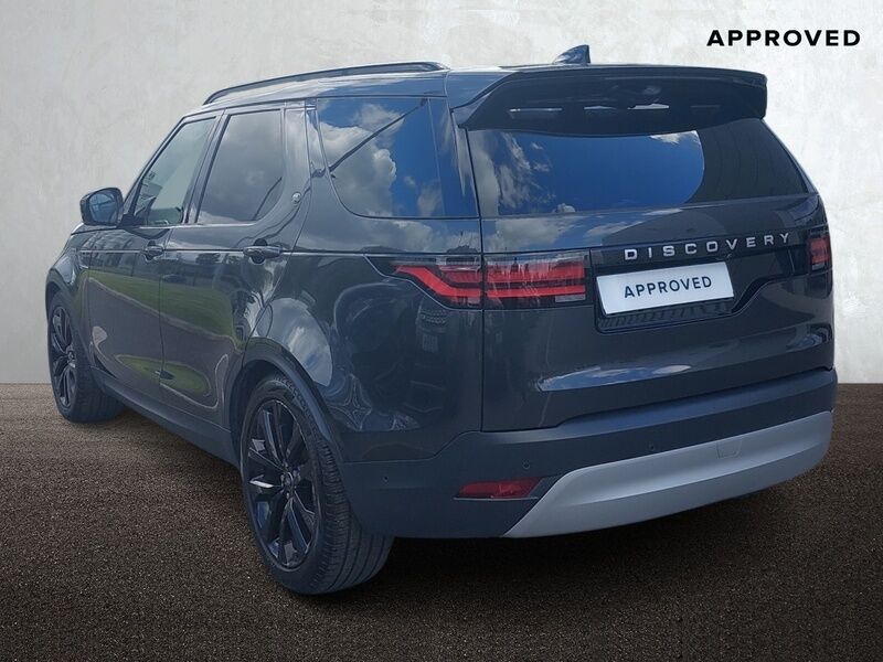 More views of Land Rover Discovery