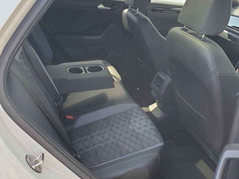 More views of Volkswagen T-Roc