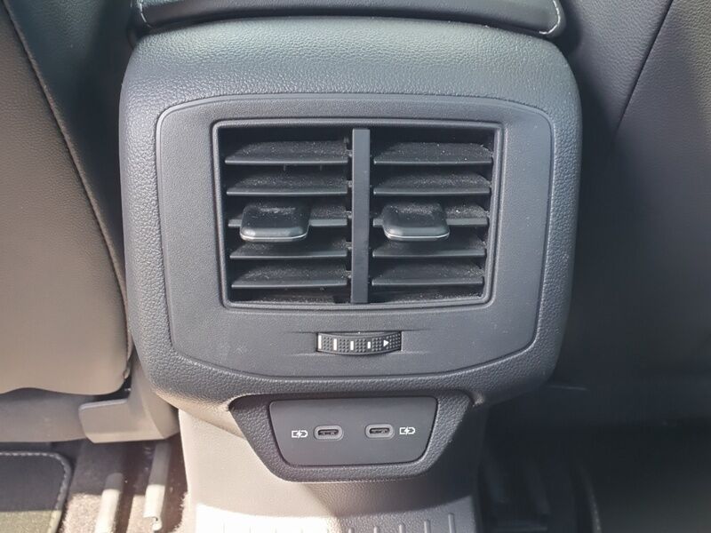 More views of Volkswagen T-Roc