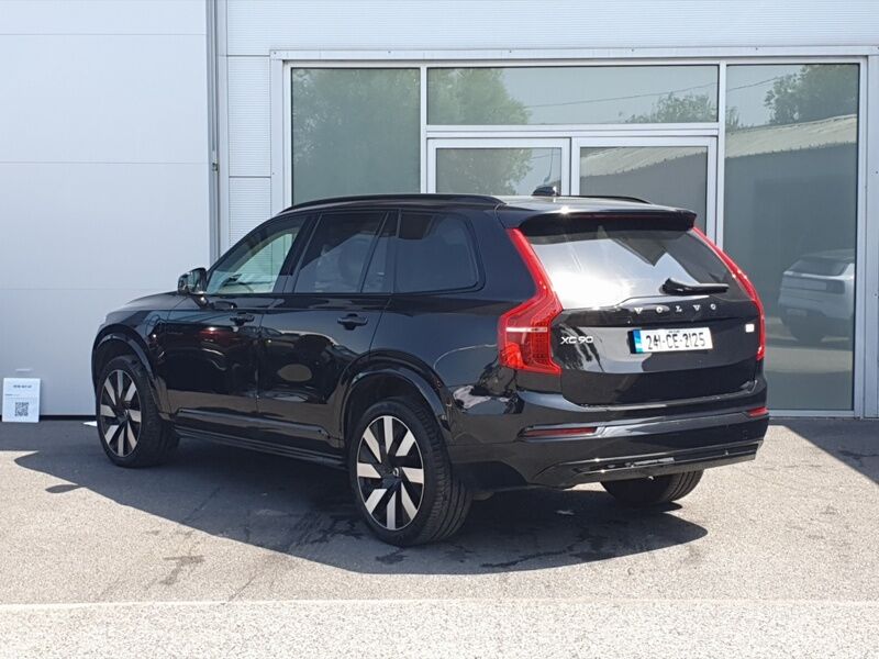More views of Volvo XC90