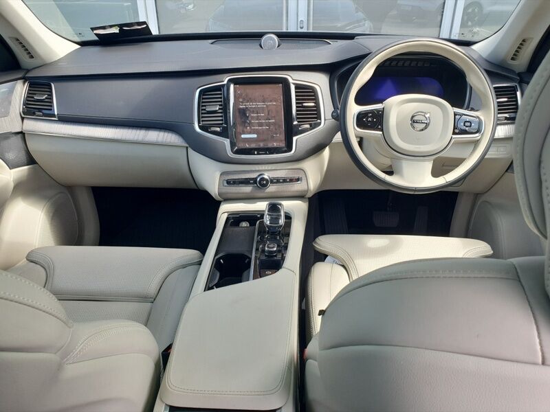 More views of Volvo XC90