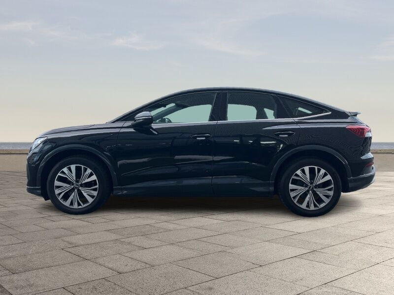 More views of Audi Q4 e-tron