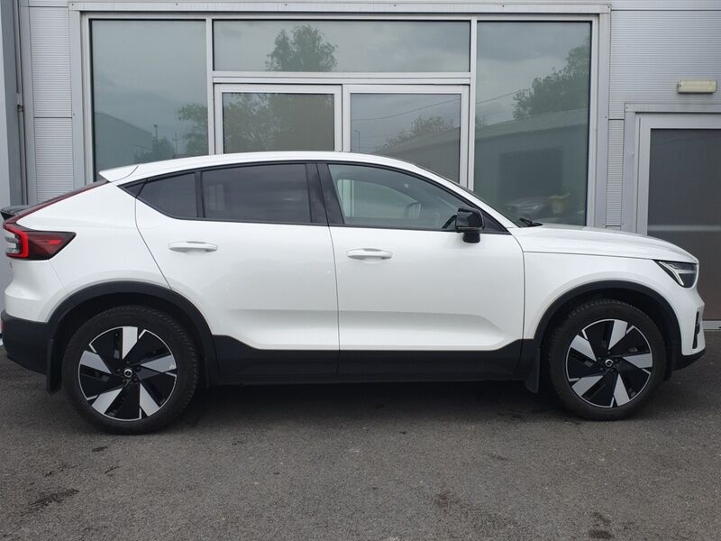 More views of Volvo C40