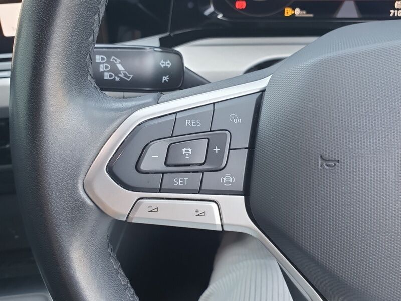 More views of Volkswagen Golf