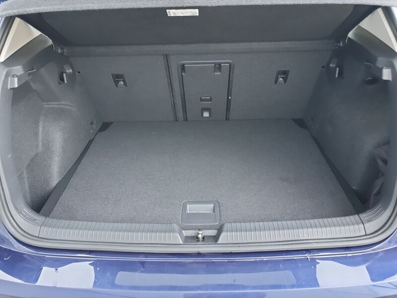 More views of Volkswagen Golf