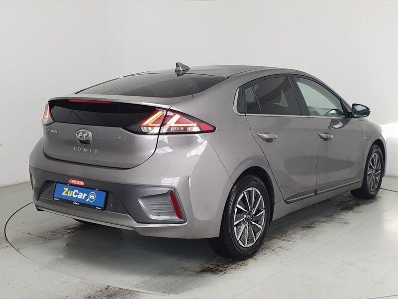 More views of Hyundai IONIQ