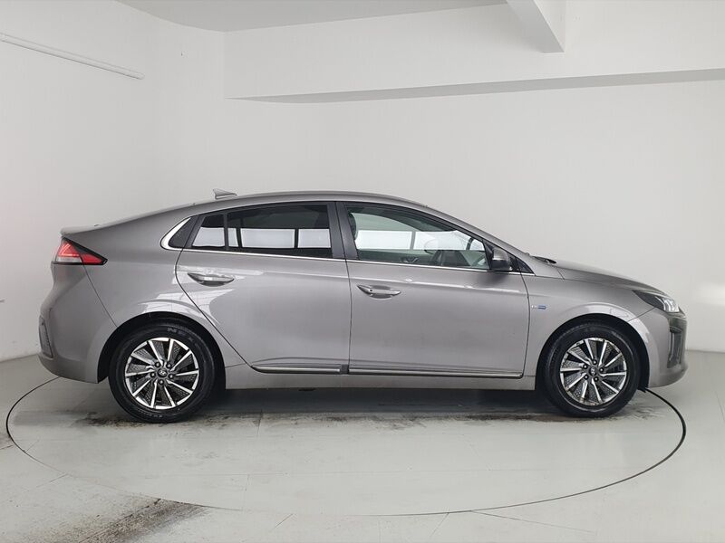 More views of Hyundai IONIQ