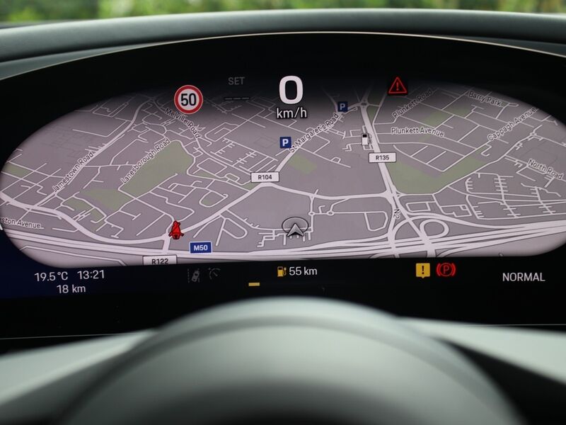 More views of Porsche Macan